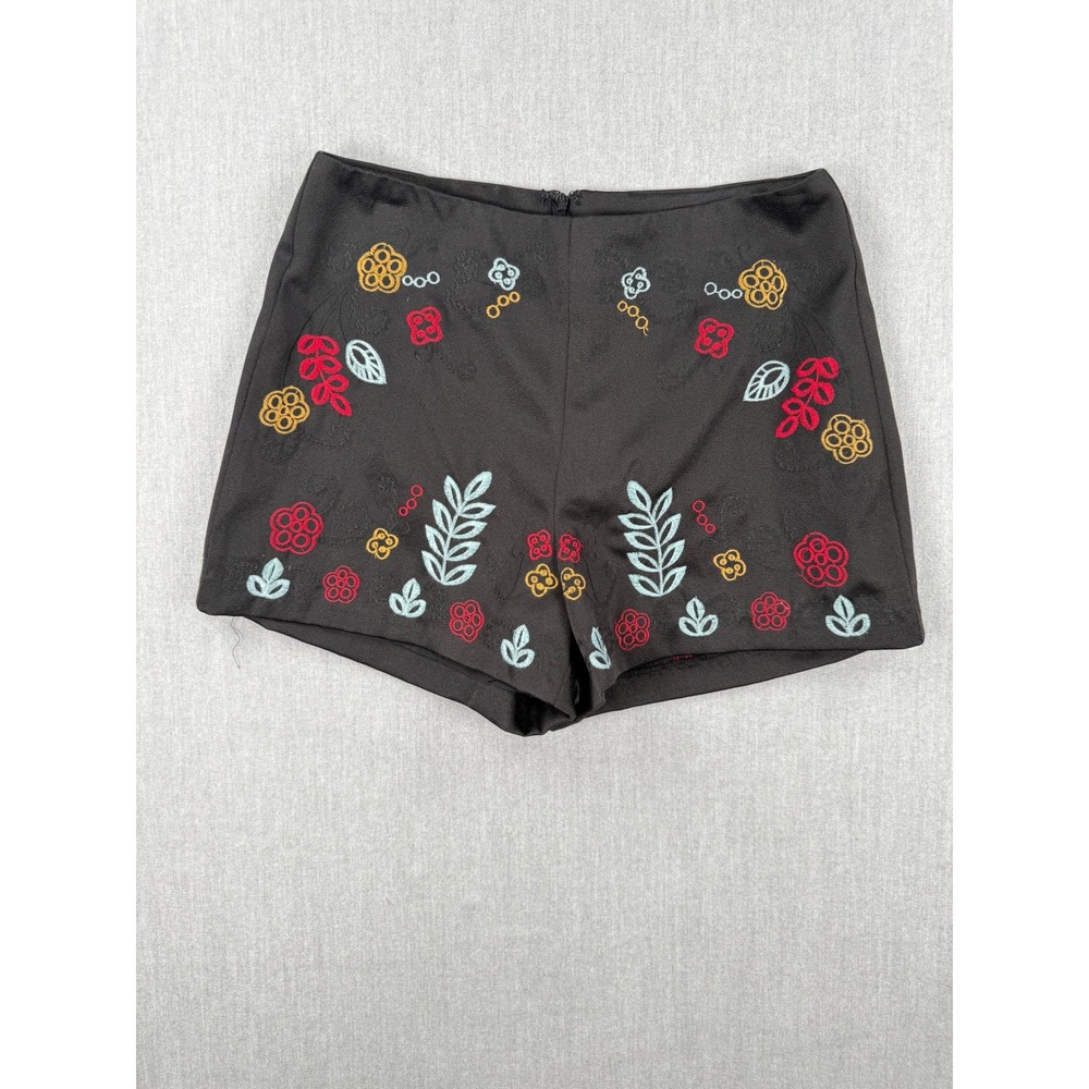 J.O.A. Los Angeles Black Floral Embroidered High Waisted Shorts Size Medium